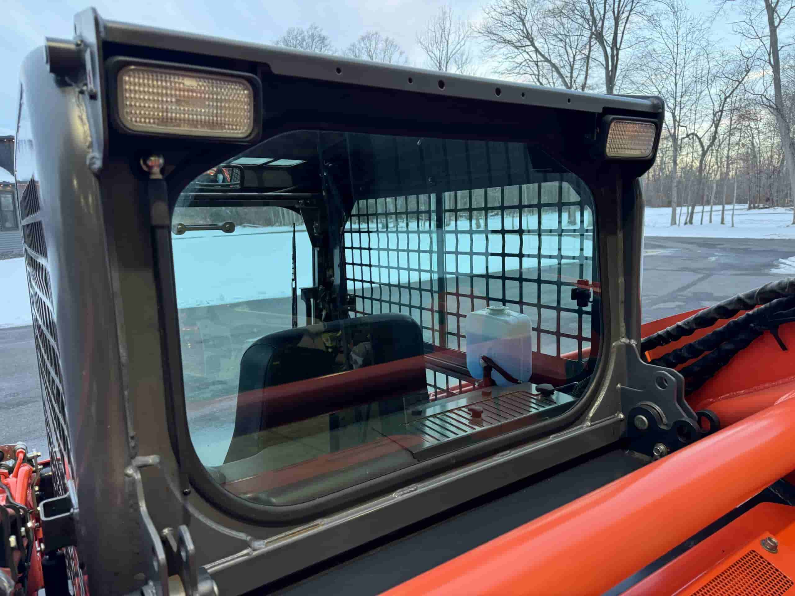 2017 KUBOTA SVL75-2 CLEAN!
